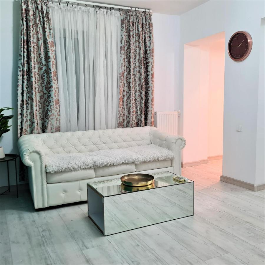 Central Bucharest World Apart-Hotel מראה חיצוני תמונה