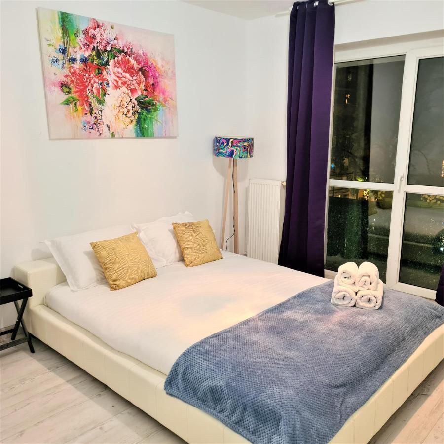 Central Bucharest World Apart-Hotel מראה חיצוני תמונה