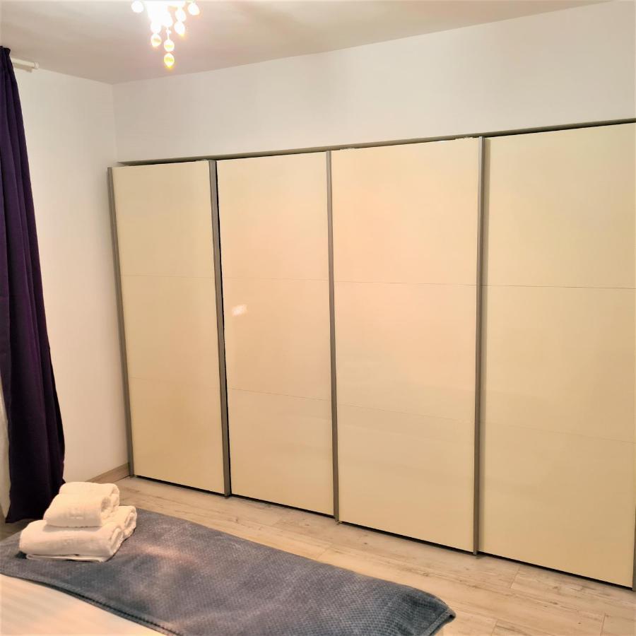 Central Bucharest World Apart-Hotel מראה חיצוני תמונה