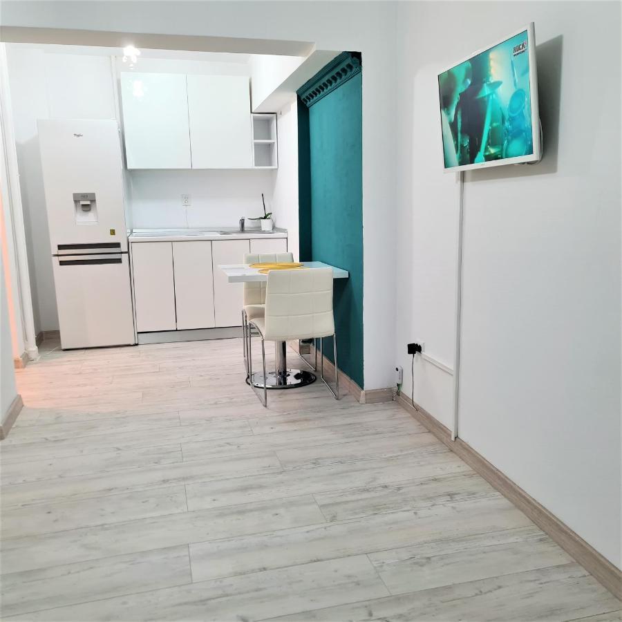 Central Bucharest World Apart-Hotel מראה חיצוני תמונה
