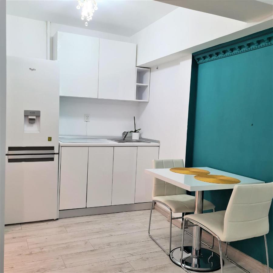 Central Bucharest World Apart-Hotel מראה חיצוני תמונה