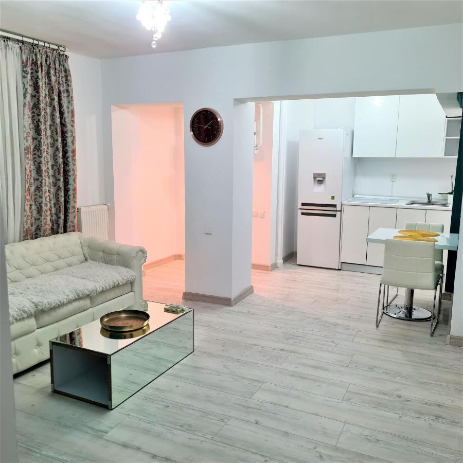 Central Bucharest World Apart-Hotel מראה חיצוני תמונה